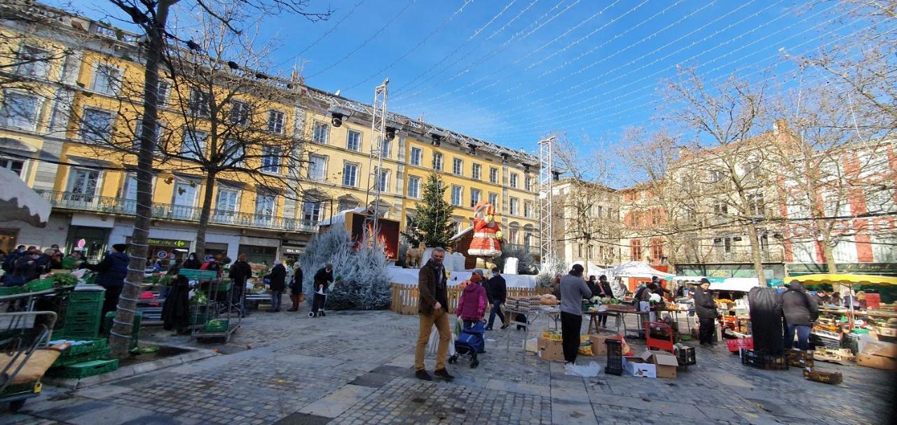 Chez Mamita : Appartement Dans Quartier Calme. Carcasona Exterior foto